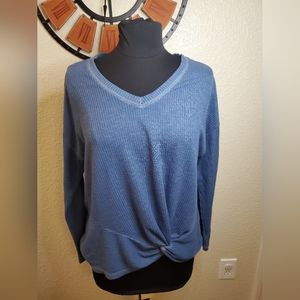 Tribal Jean's M. Blue V-Neck Waffle Knit Long Sleeve